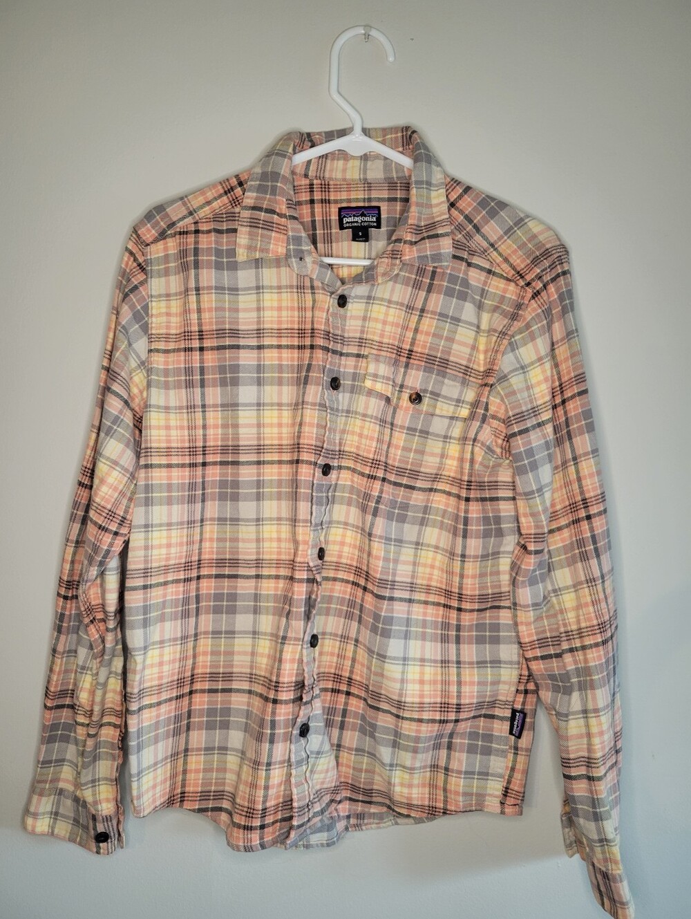 Men's Patagonia Plaid Button-Up Shirt in Peach, Cream & Gray